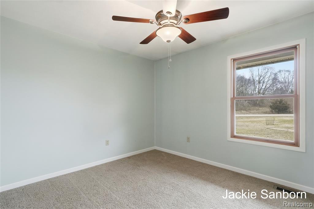 7069 Moe Road Middleville, MI 49333 - Photo 16 of 28 Gallery Image 16