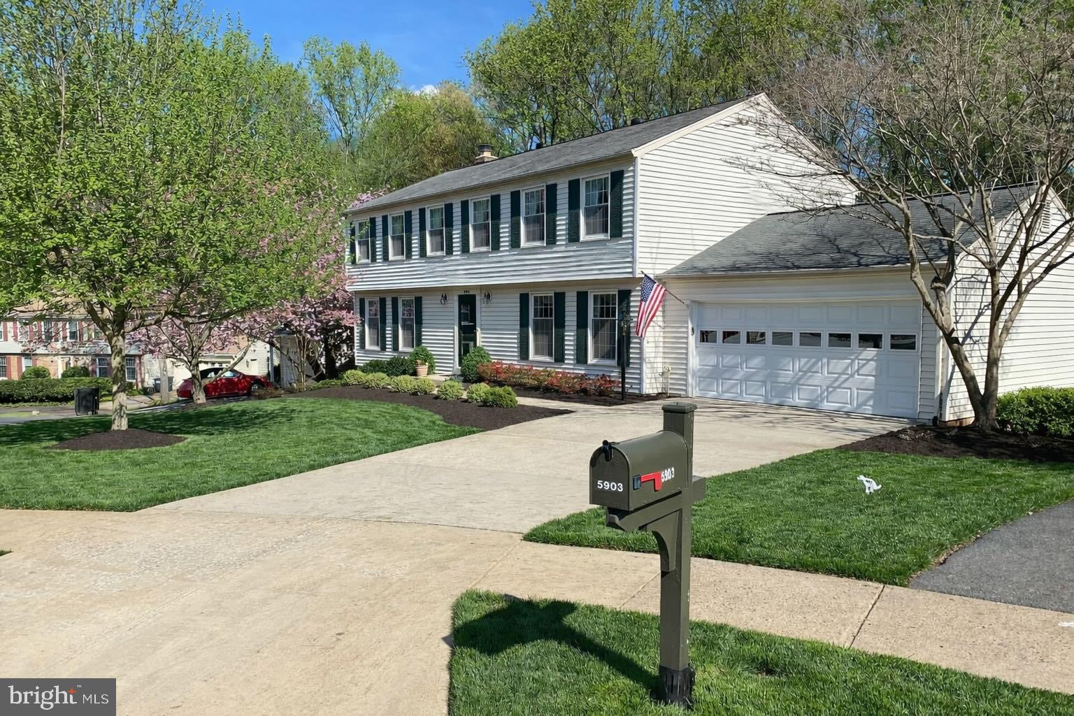 5903 Oak Ridge Court Burke, VA 22015 - Photo 2 of 54 Spring is coming!