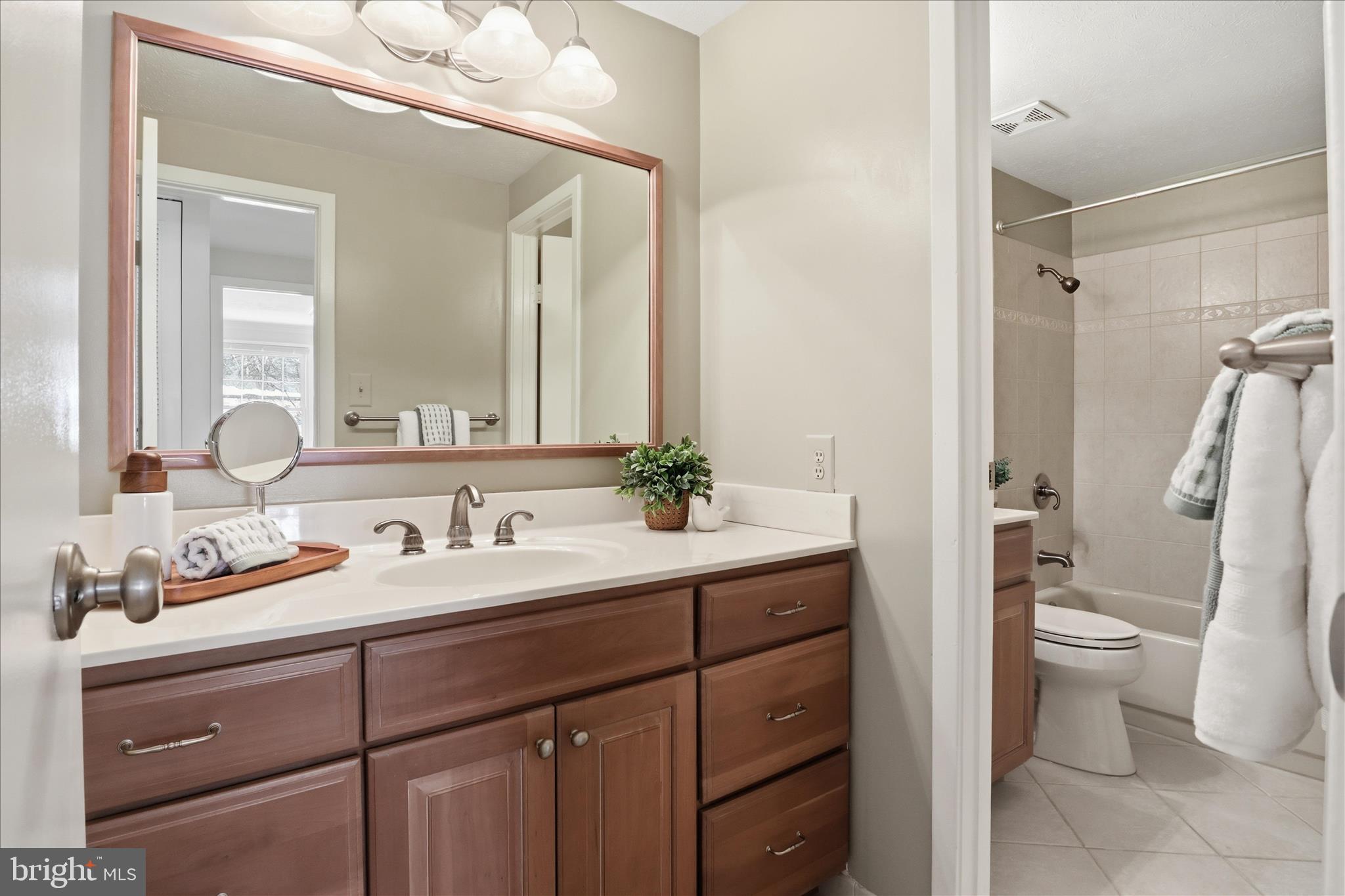 5903 Oak Ridge Court Burke, VA 22015 - Photo 31 of 54 Hall bath with split vanity