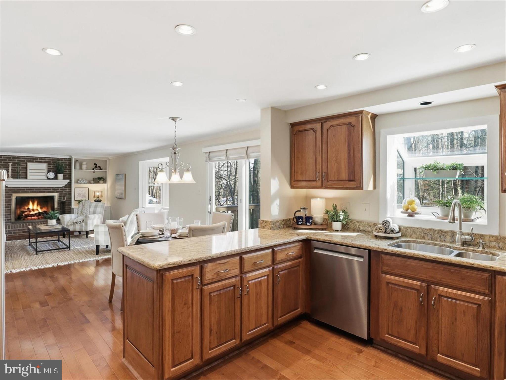 5903 Oak Ridge Court Burke, VA 22015 - Photo 7 of 54 Kitchen with breakfast nook opens to family room