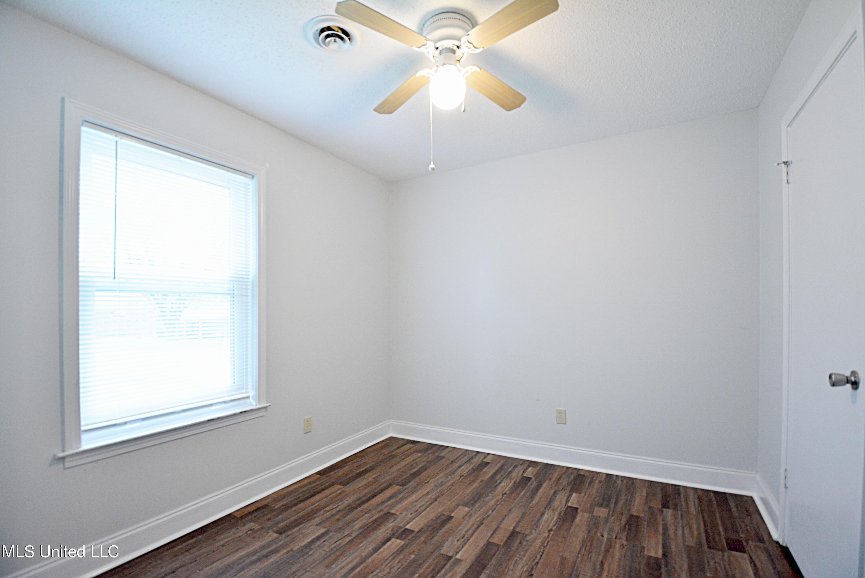 8421 Old Forge Road Southaven, MS 38671 - Photo 14 of 19 Bedroom 2
