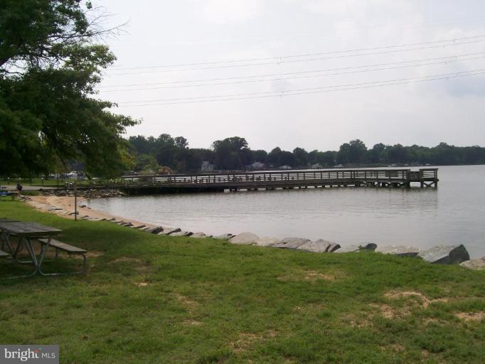 305 Flying Point Road Edgewood, MD 21040 - Photo 9 of 14 Large dock