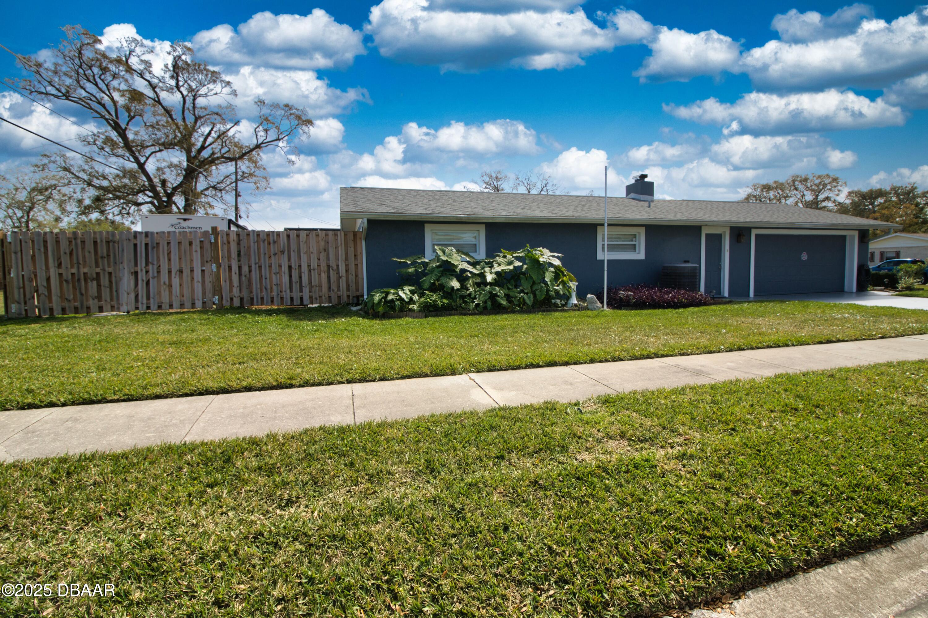 1401 Ruthbern Road Daytona Beach, FL 32114 - Photo 11 of 40 10