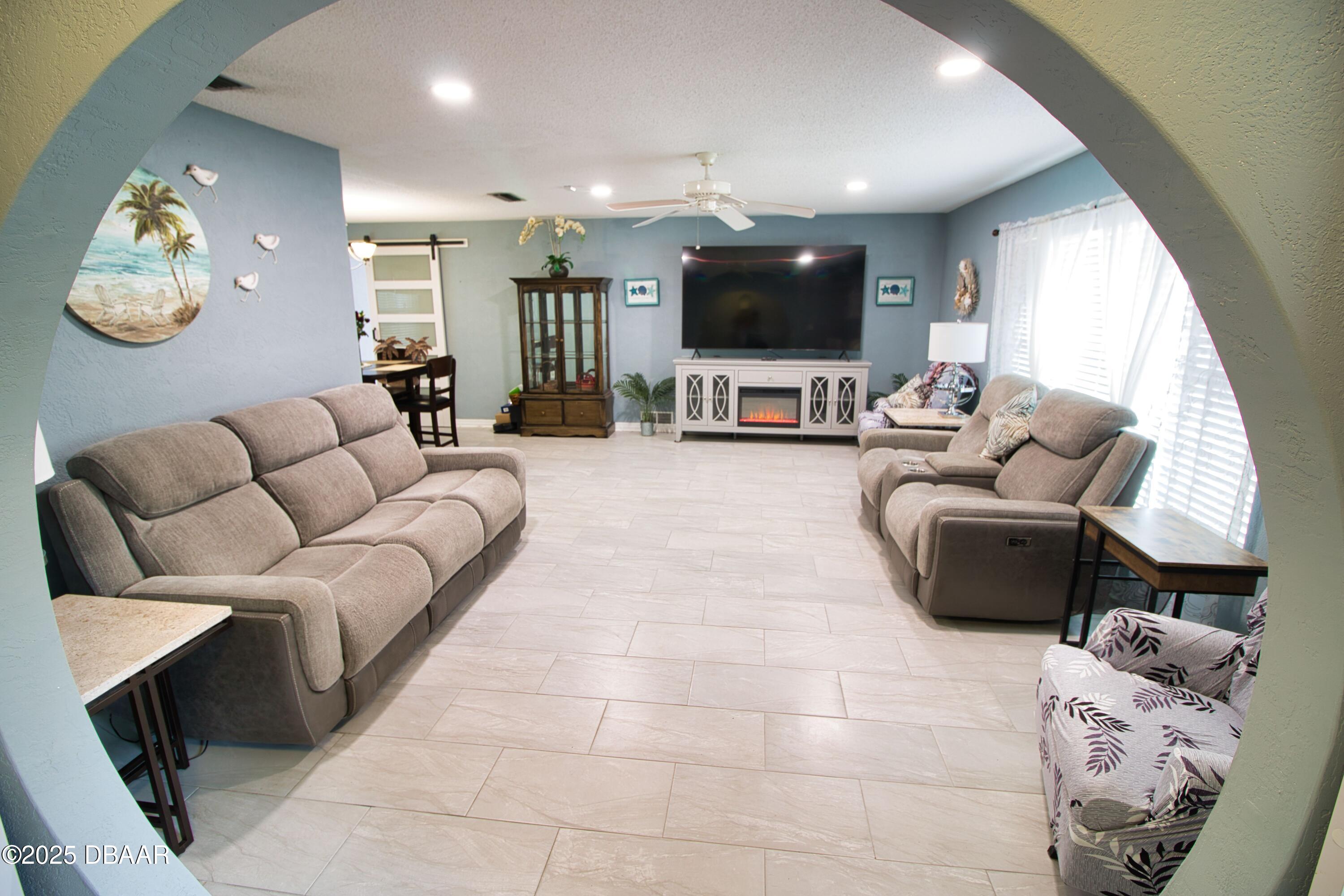 1401 Ruthbern Road Daytona Beach, FL 32114 - Photo 16 of 40 I (4)