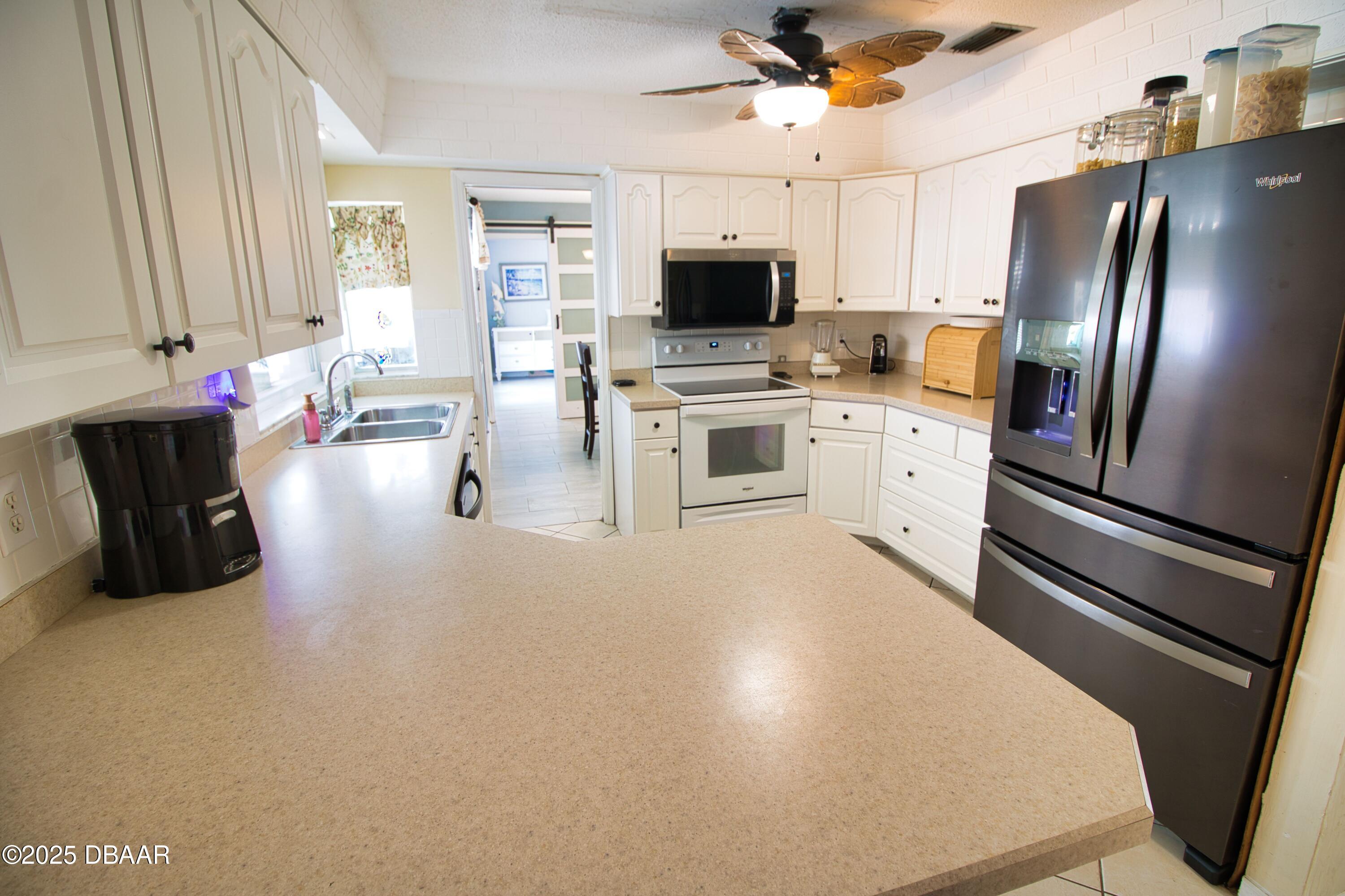 1401 Ruthbern Road Daytona Beach, FL 32114 - Photo 29 of 40 I (17)