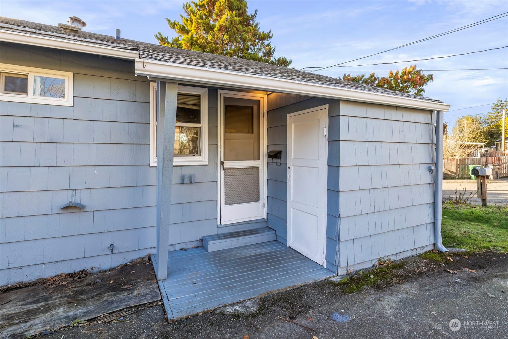 113 Elm Street Bremerton, WA 98310 - Photo 6 of 34 Gallery Image 6