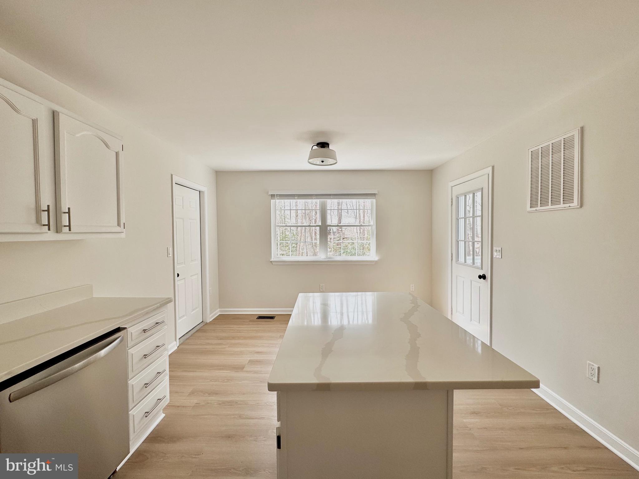 640 Santa Fe Trail Lusby, MD 20657 - Photo 9 of 26