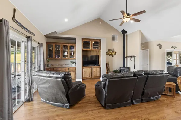 $699,500 | 6554 Usher Drive, Valley Springs, CA 95252
