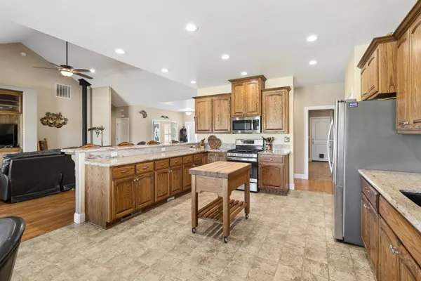 $699,500 | 6554 Usher Drive, Valley Springs, CA 95252
