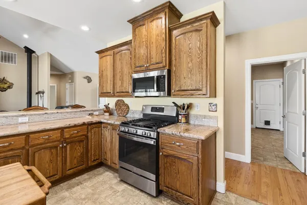 $699,500 | 6554 Usher Drive, Valley Springs, CA 95252