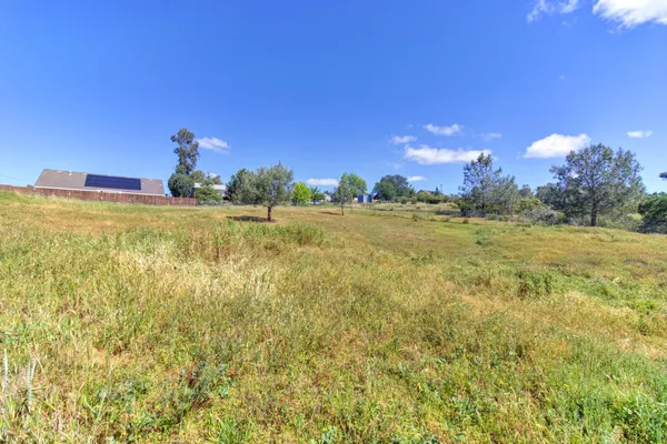 $699,500 | 6554 Usher Drive, Valley Springs, CA 95252