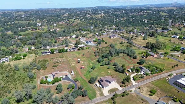 $699,500 | 6554 Usher Drive, Valley Springs, CA 95252
