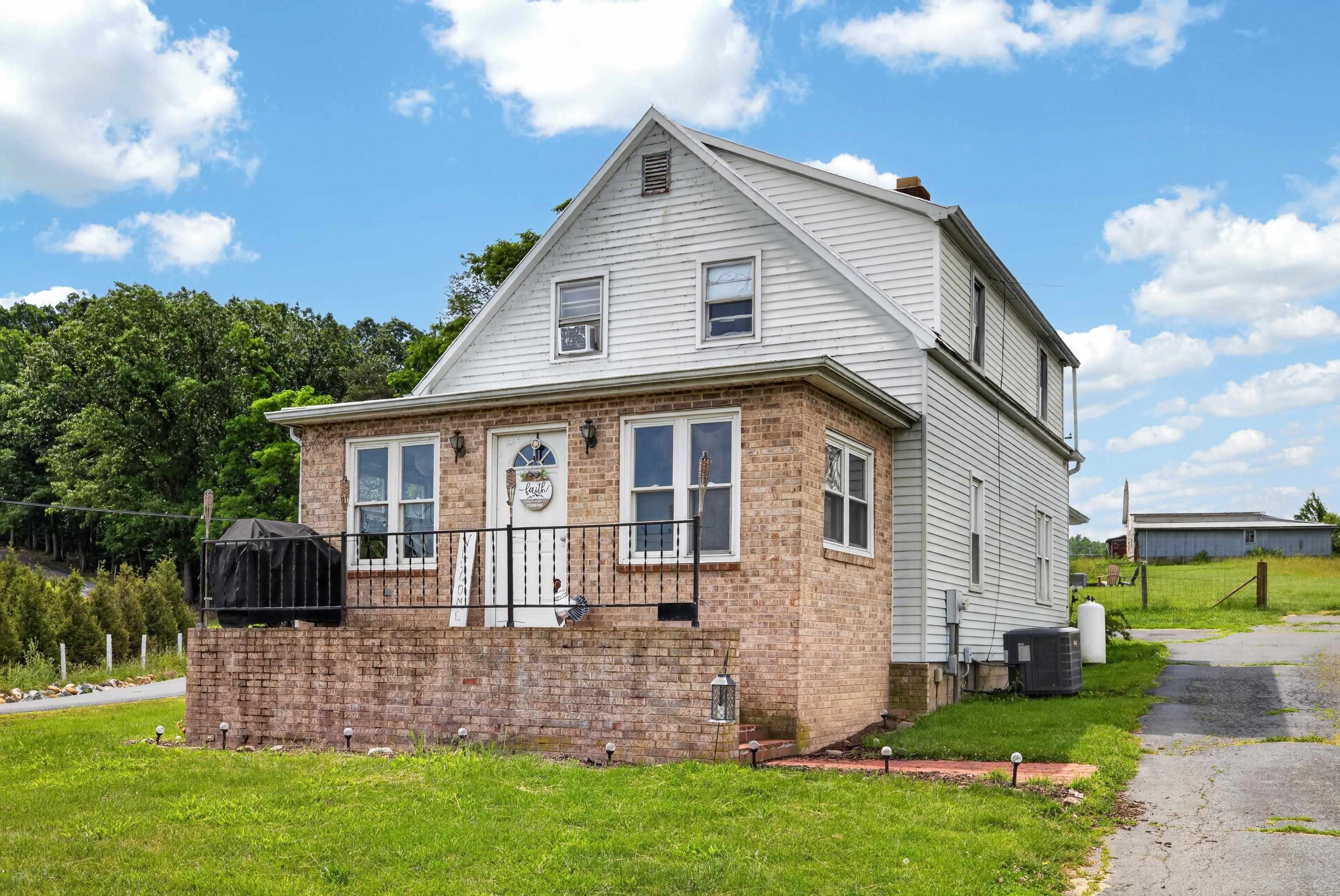 1130 Fellowship Road Harrisonburg, VA 22802 - Photo 1 of 63 Gallery Image 1