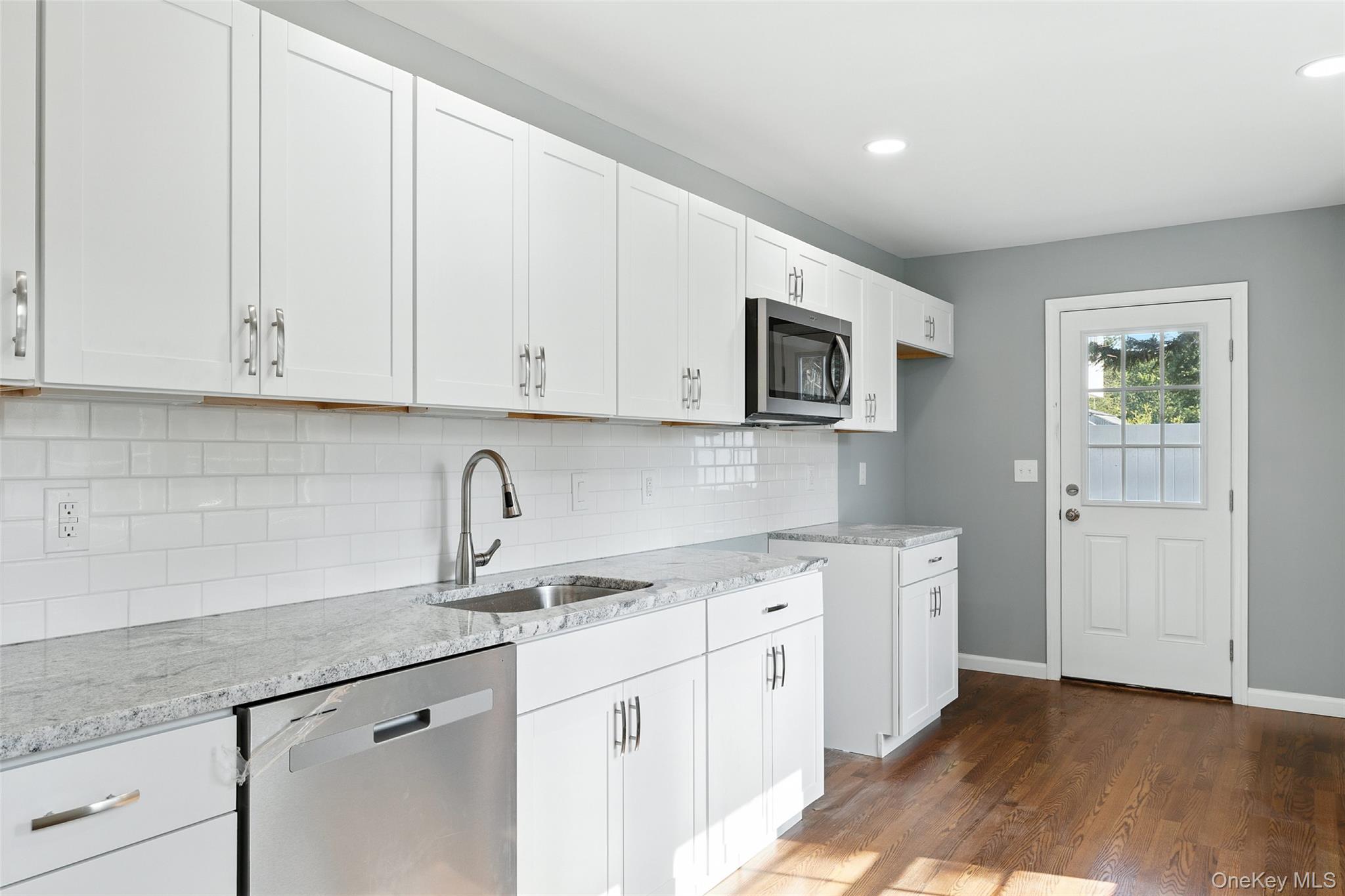 15 Maple Street Wyandanch, NY 11704 - Photo 8 of 19