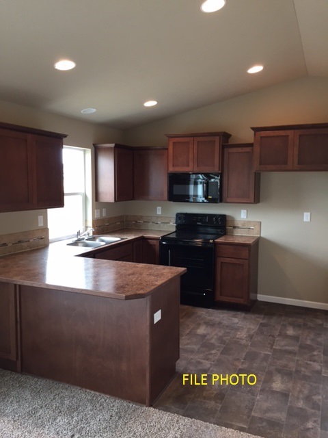 8508 North Maple Lane Spokane, WA 99208 - Photo 3 of 7
