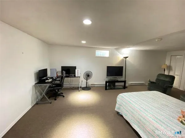 $3,000 | 19 Somers Street, Unit A3, Danbury, CT 06810