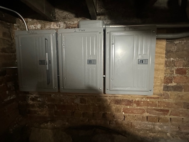 5743 South Emerald Avenue Chicago, IL 60621 - Photo 27 of 28 a view of a door of the house