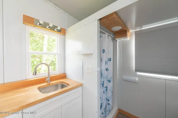 $1,300 | 208 Teal Drive, Cocoa, FL 32926