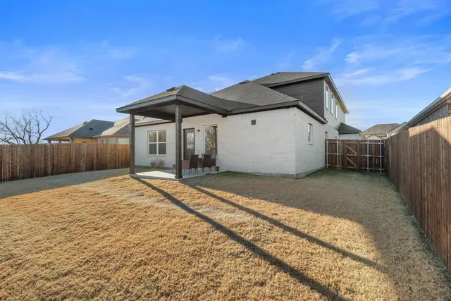 $2,999 | 7609 Poplar Drive, Denton, TX 76226