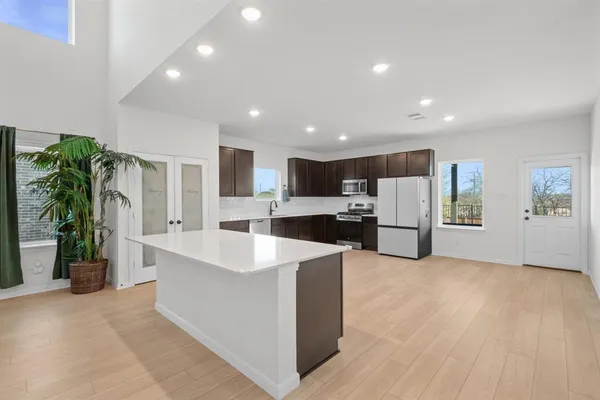 $2,999 | 7609 Poplar Drive, Denton, TX 76226