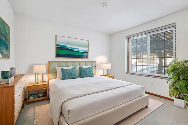 $395,000 | 10849 Lexington Drive, Eden Prairie, MN 55344