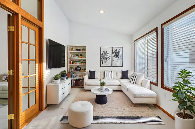 $395,000 | 10849 Lexington Drive, Eden Prairie, MN 55344