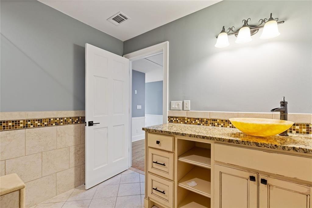 335 Level Creek Road Sugar Hill, GA 30518 - Photo 50 of 68 Gallery Image 50