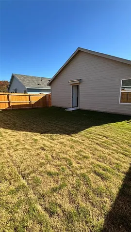 $1,750 | 406 Bower Drive, Princeton, TX 75407