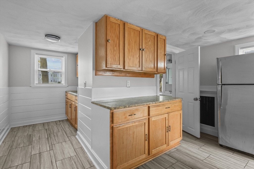 134 High Street Haverhill, MA 01832 - Photo 3 of 31