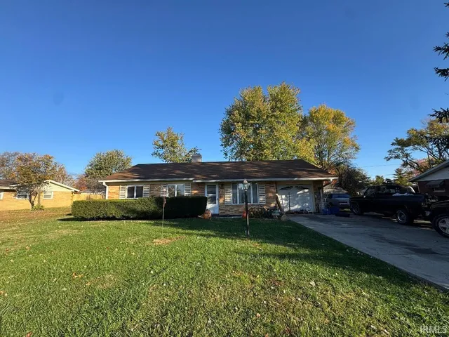 $224,800 | 4082 West Broadway Avenue, Bloomington, IN 47404