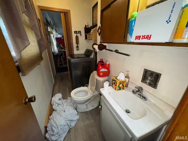 $224,800 | 4082 West Broadway Avenue, Bloomington, IN 47404