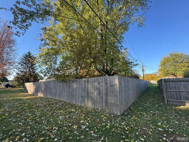 $224,800 | 4082 West Broadway Avenue, Bloomington, IN 47404