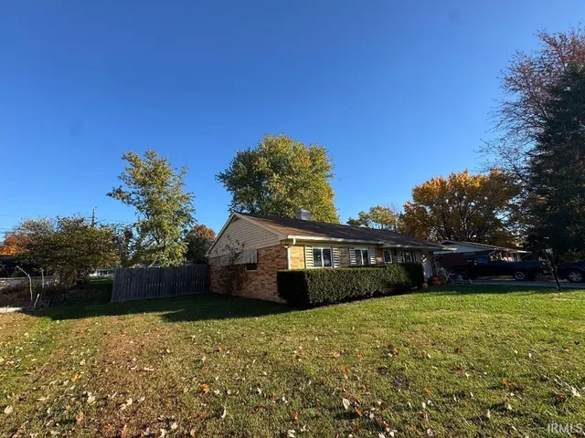 $224,800 | 4082 West Broadway Avenue, Bloomington, IN 47404