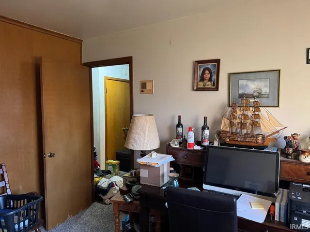 $224,800 | 4082 West Broadway Avenue, Bloomington, IN 47404