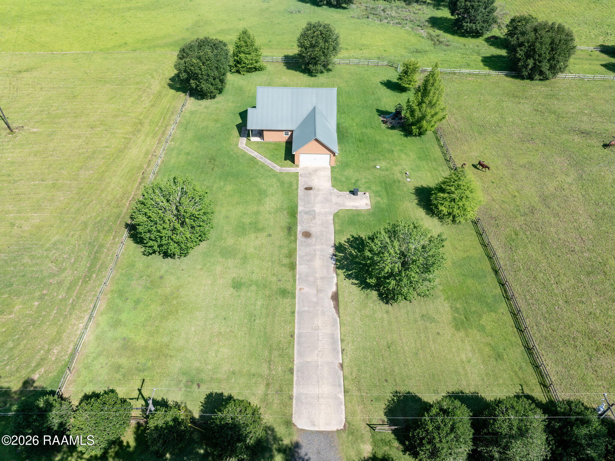 1644 Prayer House Road Opelousas, LA 70570 - Photo 5 of 35 31-web-or-mls-DJI_20260529231317_0552_D