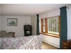 2 Londonderry Road Windham, NH 03087 - Photo 4 of 5