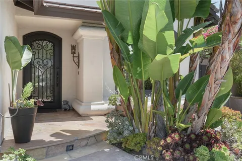 $1,449,000 | 19066 Willow Brook Lane, Lake Forest, CA 92679