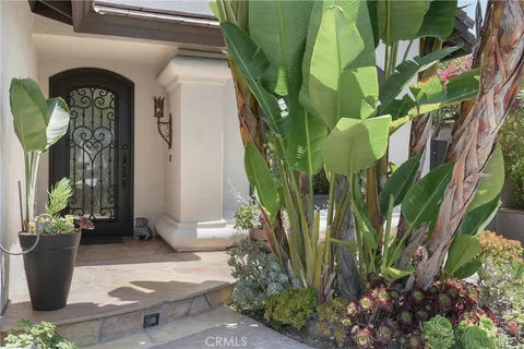 $1,449,000 | 19066 Willow Brook Lane, Lake Forest, CA 92679