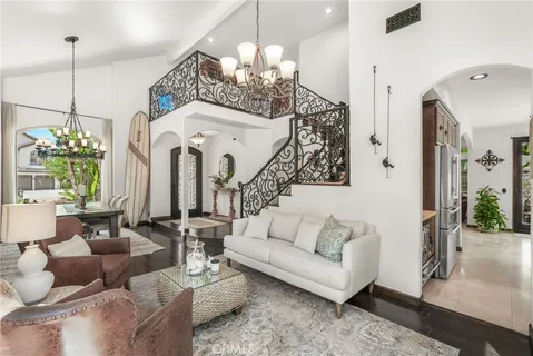 $1,449,000 | 19066 Willow Brook Lane, Lake Forest, CA 92679