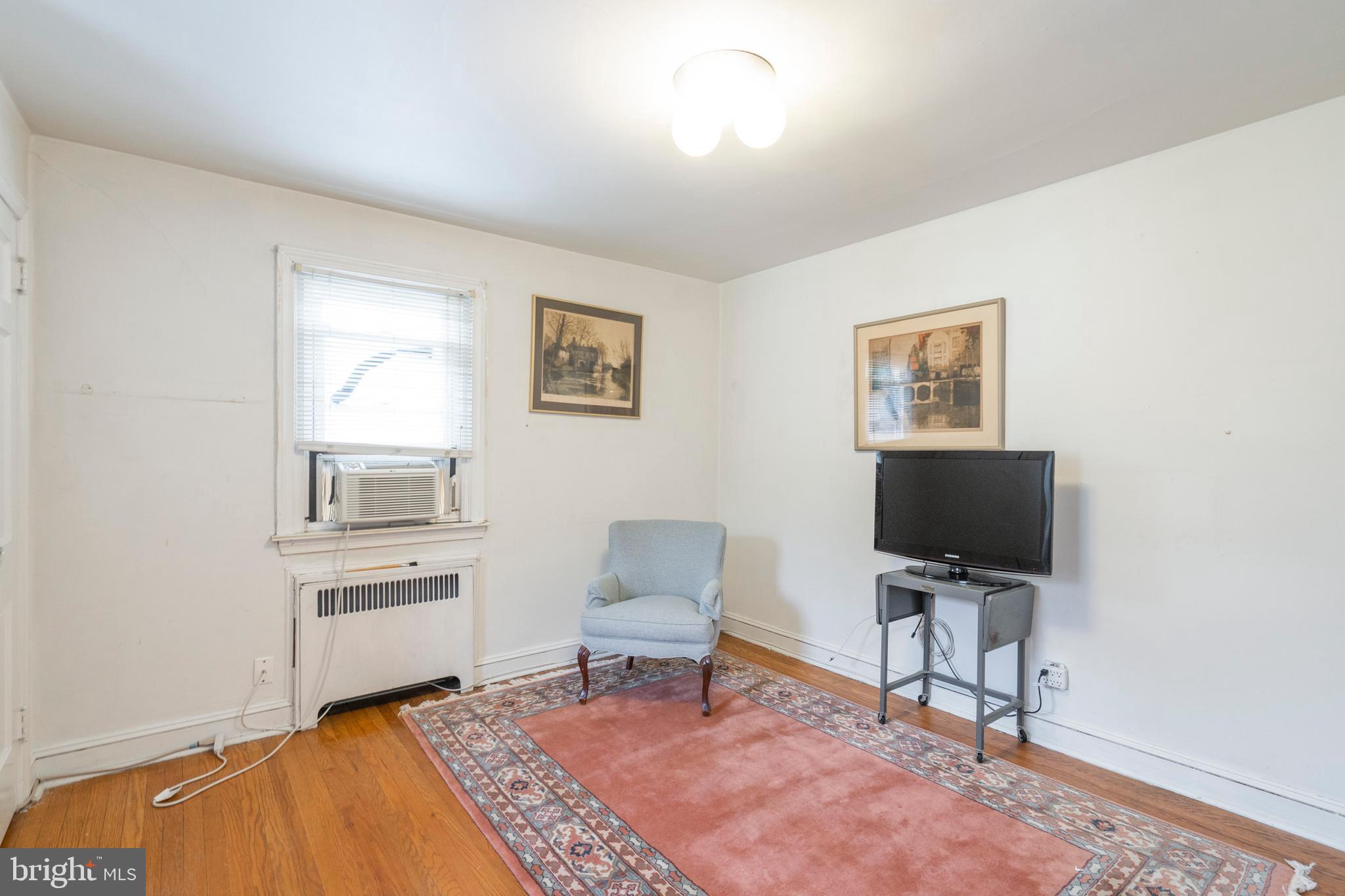 305 Earlington Road Havertown, PA 19083 - Photo 35 of 50 Hardwood Floors