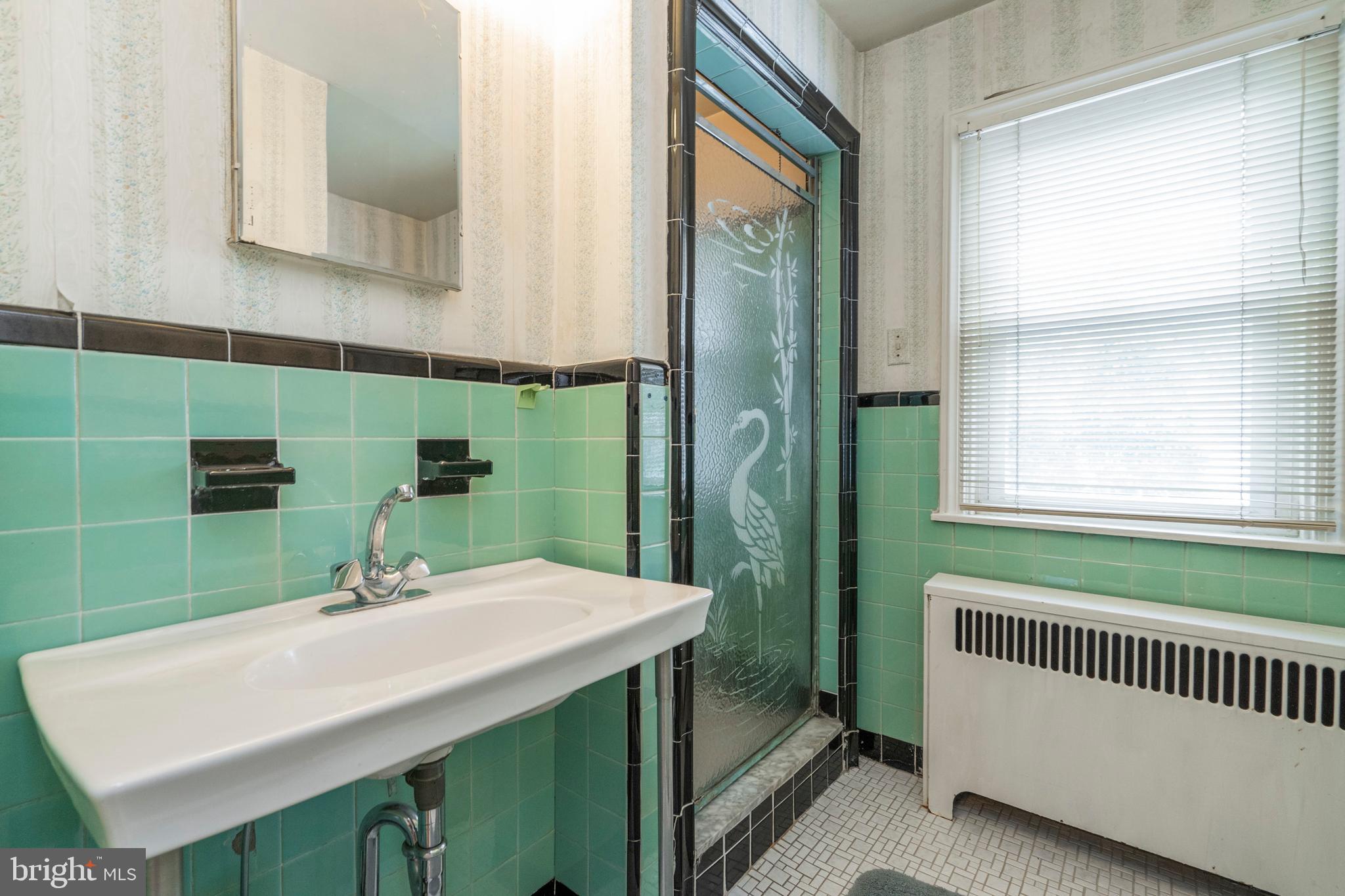 305 Earlington Road Havertown, PA 19083 - Photo 39 of 50 Master Bath