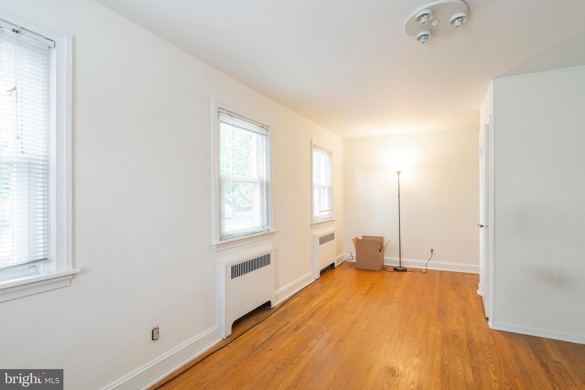 305 Earlington Road Havertown, PA 19083 - Photo 44 of 50 3 Sunny Windows