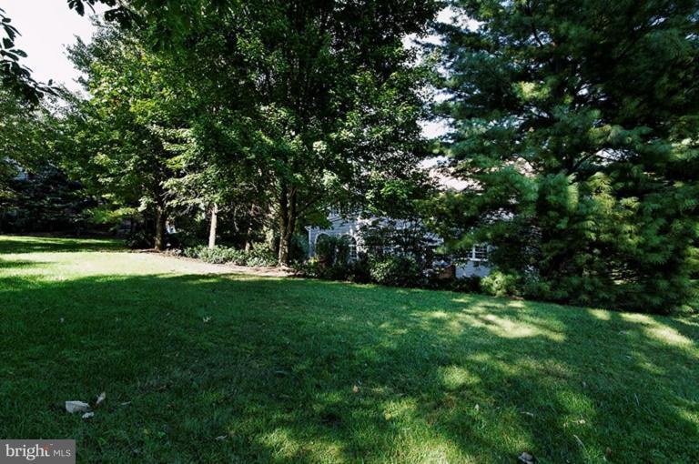 1204 Tottenham Court Reston, VA 20194 - Photo 21 of 24 Exterior #4