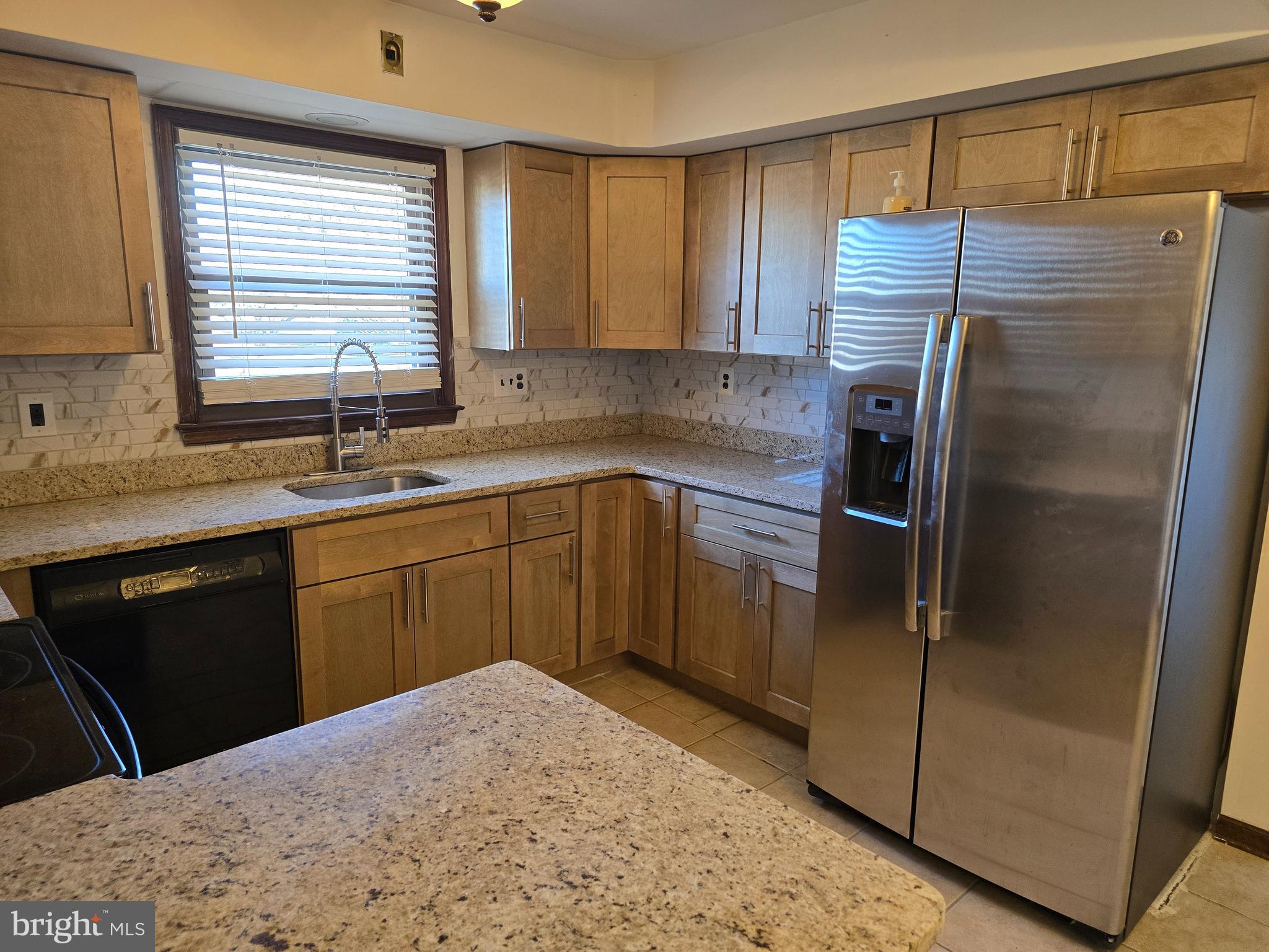 18 Belmont Road Bellmawr, NJ 08031 - Photo 11 of 42