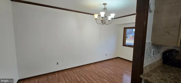 $2,600 | 18 Belmont Road, Bellmawr, NJ 08031