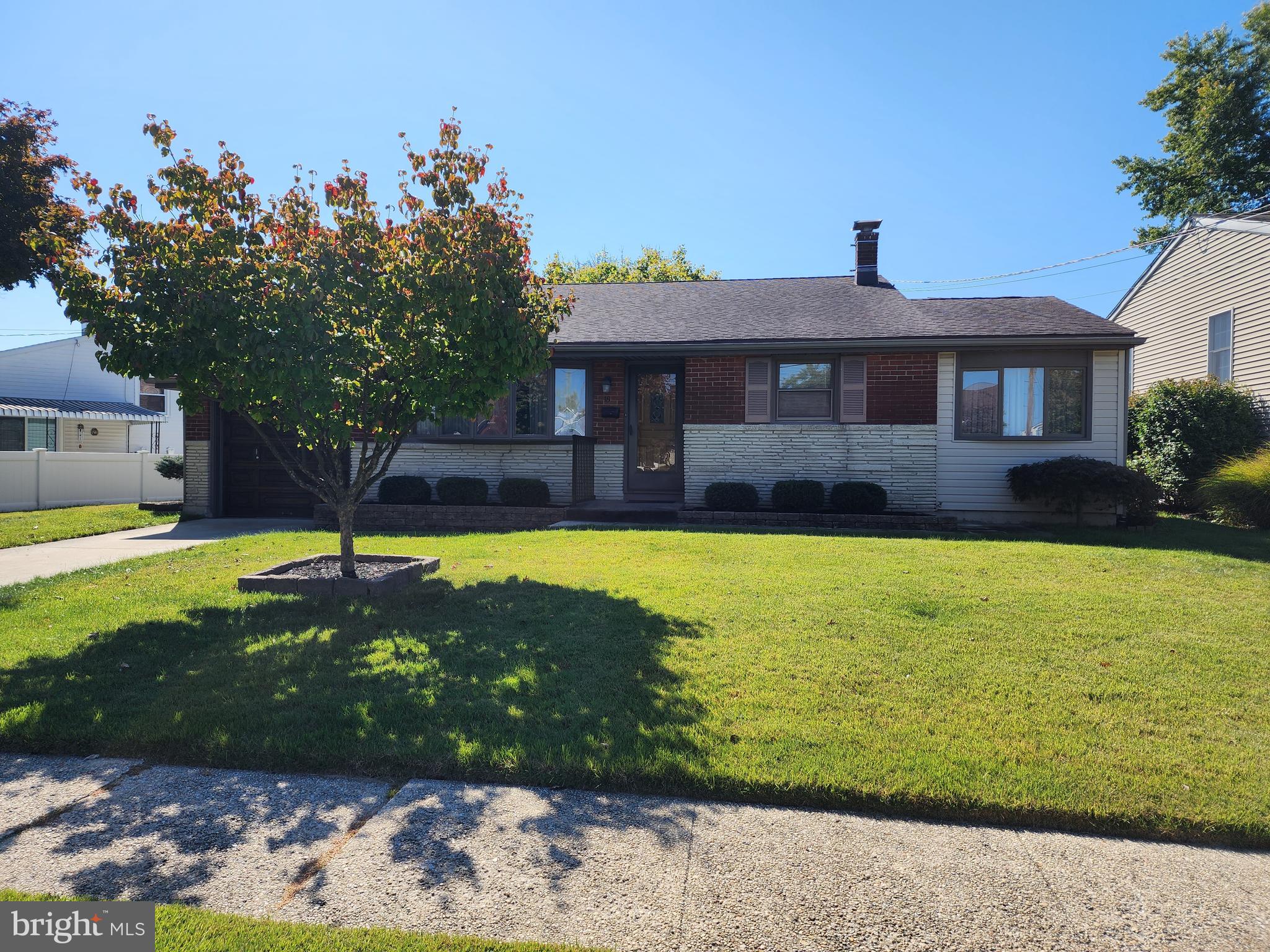 18 Belmont Road Bellmawr, NJ 08031 - Photo 2 of 42