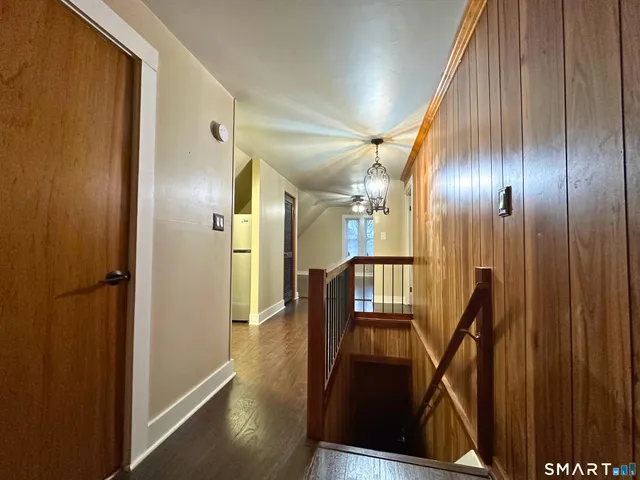 a view of utility room