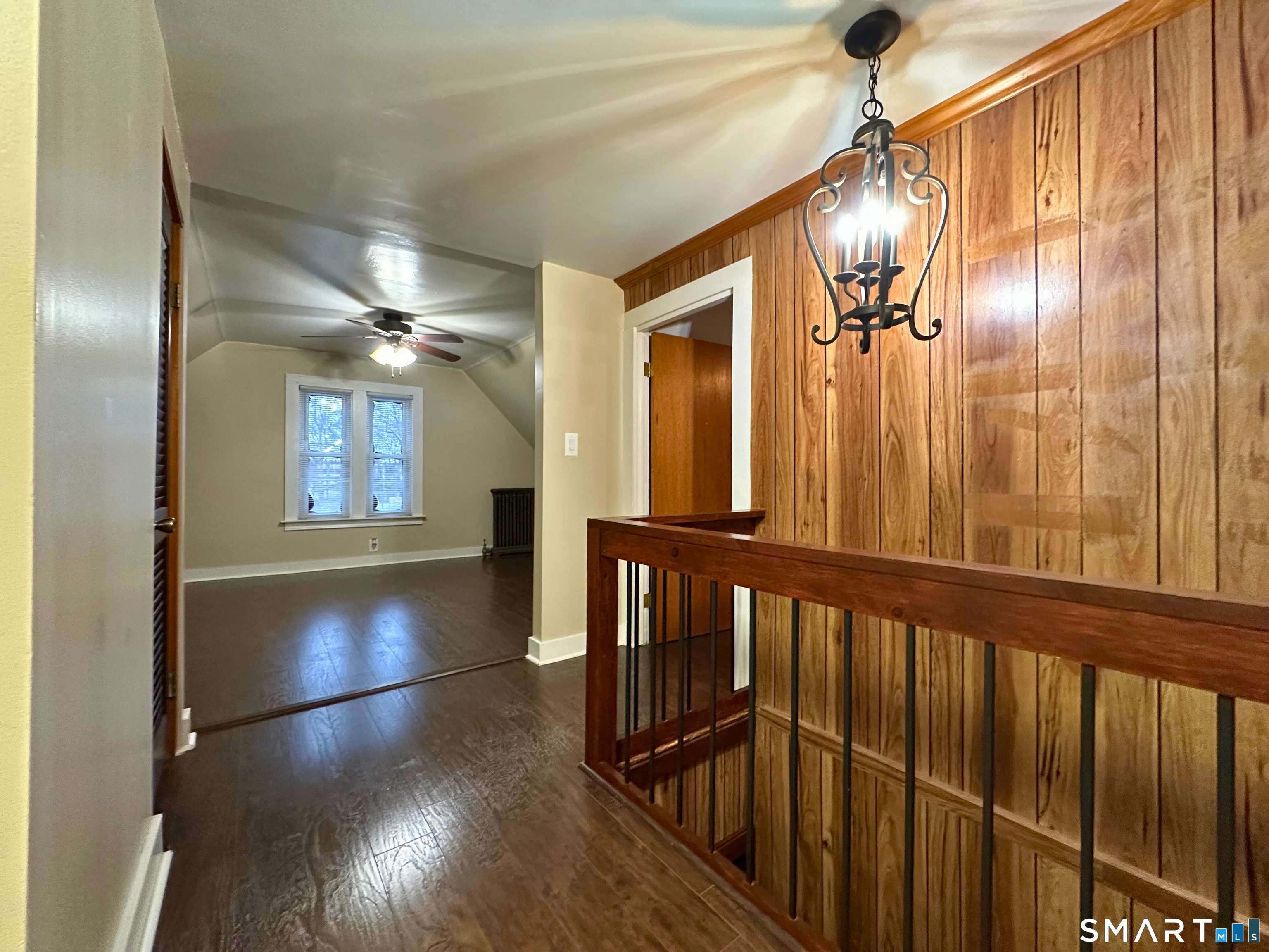 11 West Street New London, CT 06320 - Photo 7 of 24 a view of gallery with wooden floor