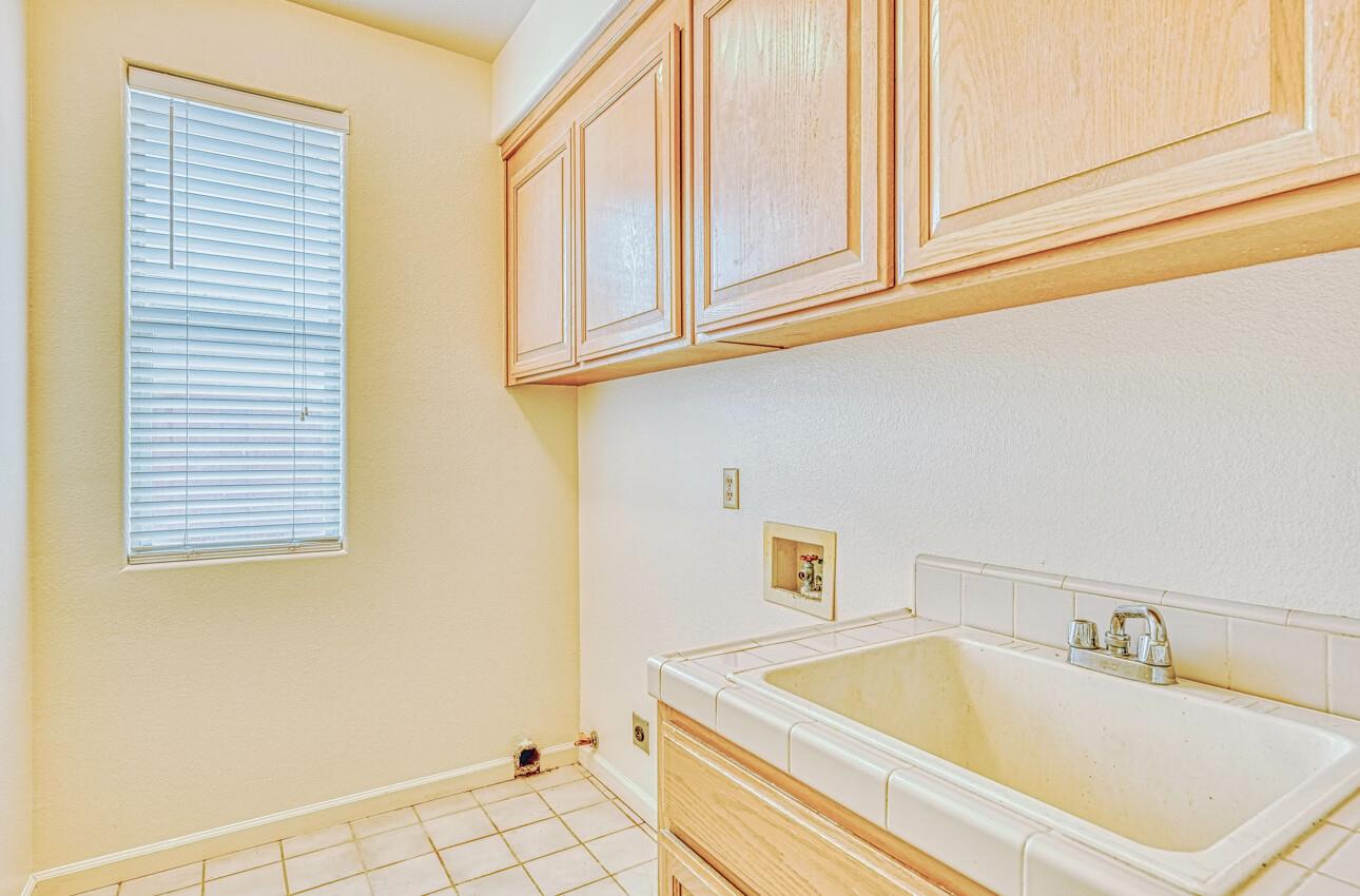 17760 Riverbend Road Salinas, CA 93908 - Photo 37 of 39 Gallery Image 37
