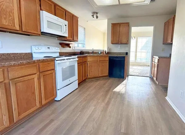 $2,550 | 3412 Grenoble Court, Plano, TX 75023